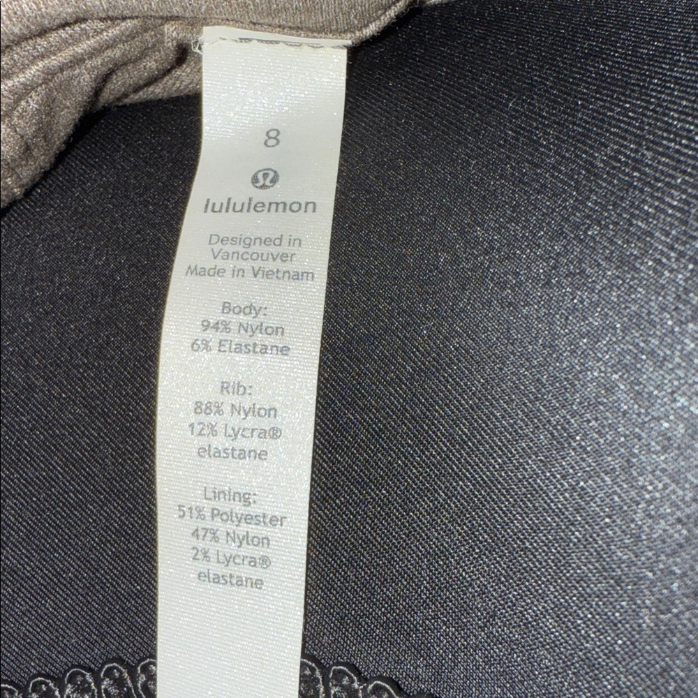 Lululemon Dance studio jacket III reversible w/ hood, women’s Jacket size 8. - Picture 2 of 11